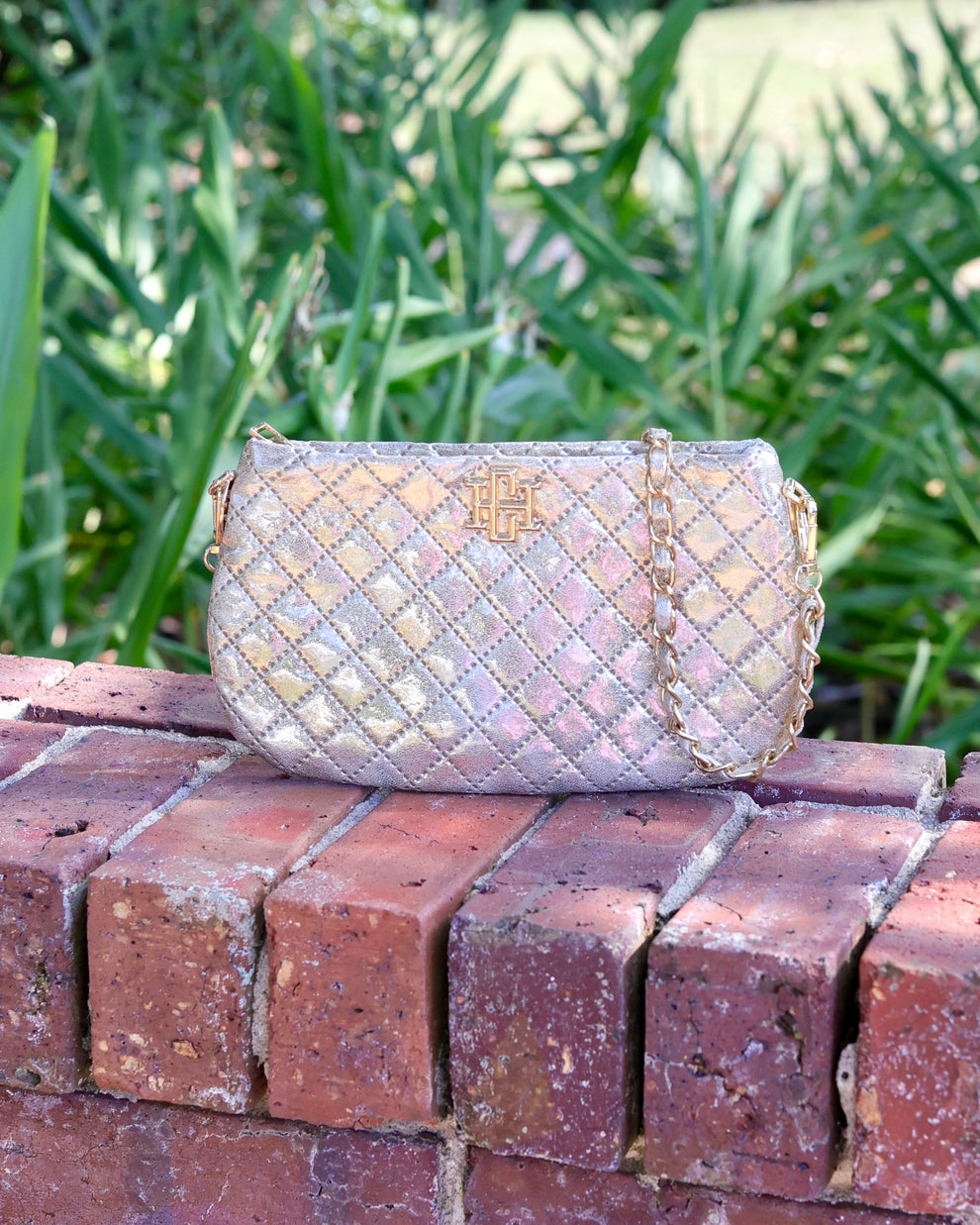 Livi Crossbody